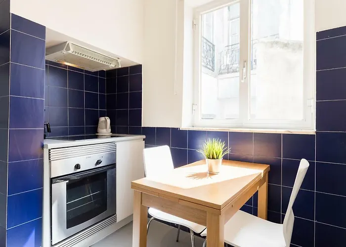 Flh Bairro Alto شقة *